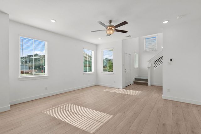 1302 Shaded Rock Drive, Missouri City, TX 77459