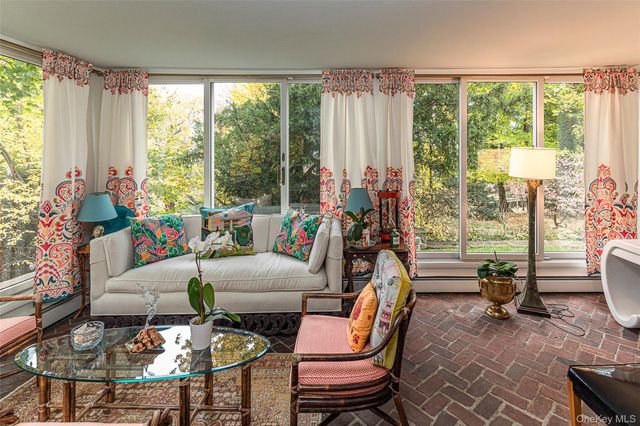 16 aka 80 Hereford Road, Bronxville, NY 10708