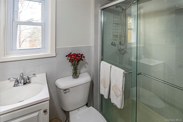 16 aka 80 Hereford Road, Bronxville, NY 10708