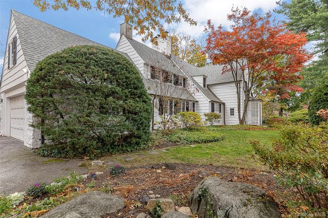 16 aka 80 Hereford Road, Bronxville, NY 10708