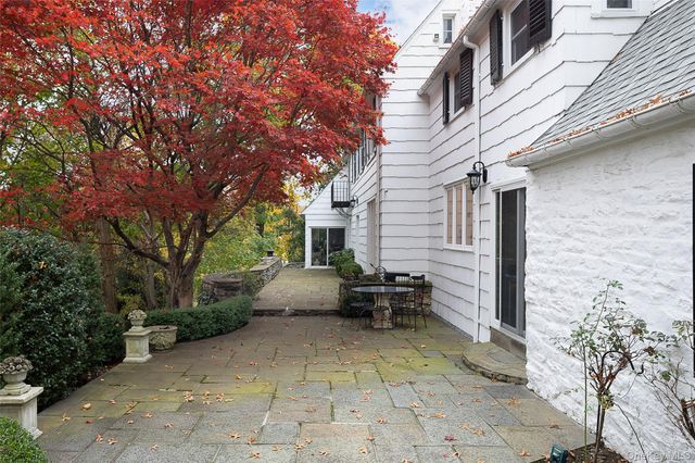 16 aka 80 Hereford Road, Bronxville, NY 10708