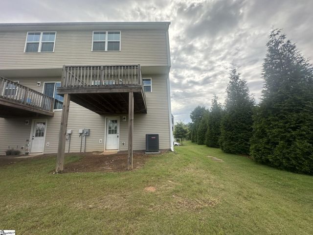 318 Parkridge Way, Simpsonville, SC 29680