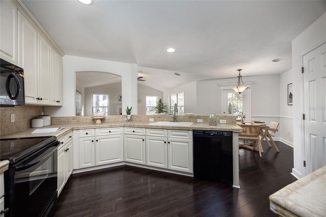 6939 NW 121ST AVENUE, Alachua, FL 32615