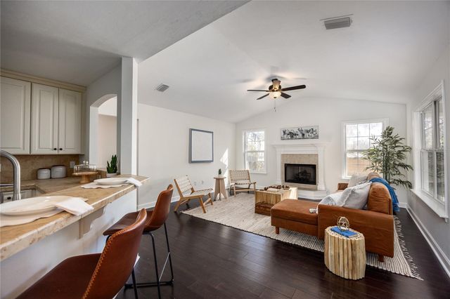 6939 NW 121ST AVENUE, Alachua, FL 32615