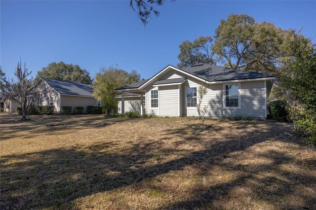 6939 NW 121ST AVENUE, Alachua, FL 32615