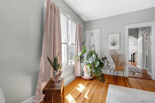 5446 Dempsey Avenue, St Louis, MO 63110