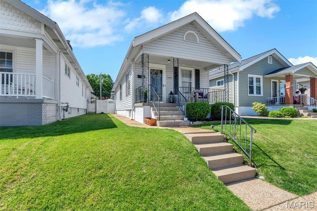 5446 Dempsey Avenue, St Louis, MO 63110