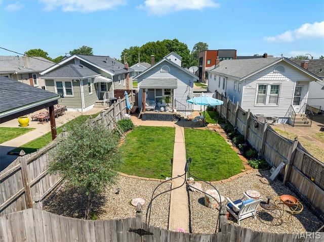 5446 Dempsey Avenue, St Louis, MO 63110