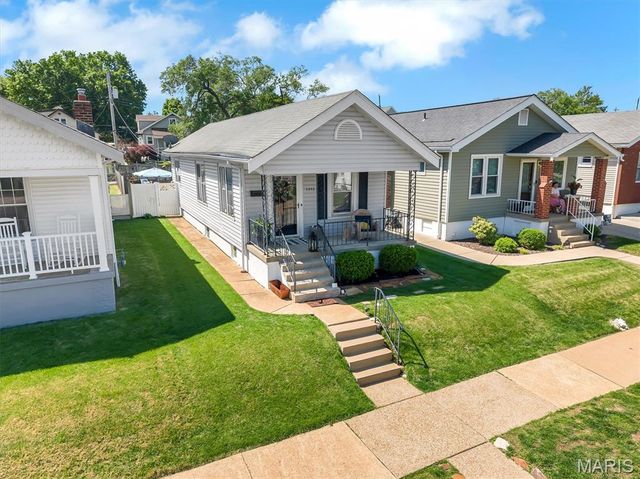 5446 Dempsey Avenue, St Louis, MO 63110