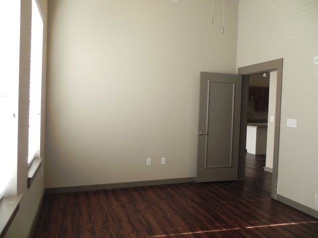 4320 Dickason Avenue 307, Dallas, TX 75219