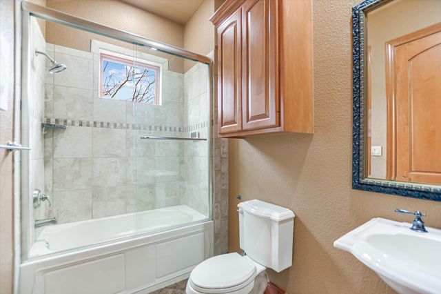 301 Circle DR, Horseshoe Bay, TX 78657