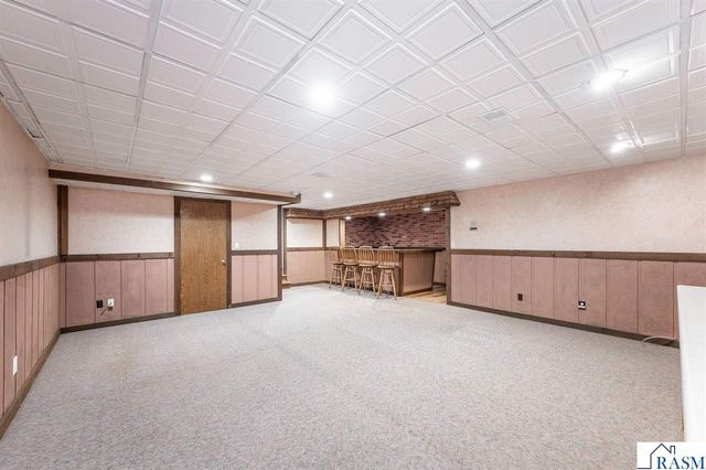 1003 Shady Oak Drive, North Mankato, MN 56003