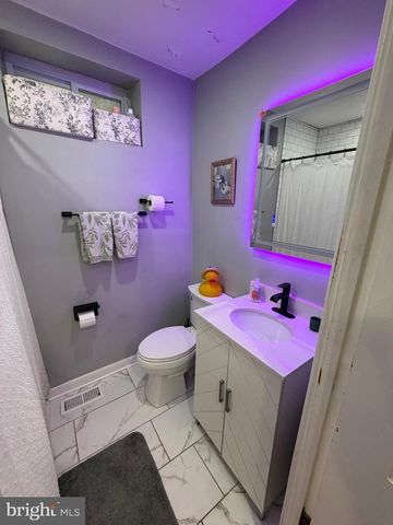 245 E ALLEN ST, Philadelphia, PA 19125