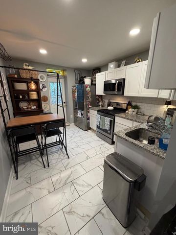 245 E ALLEN ST, Philadelphia, PA 19125