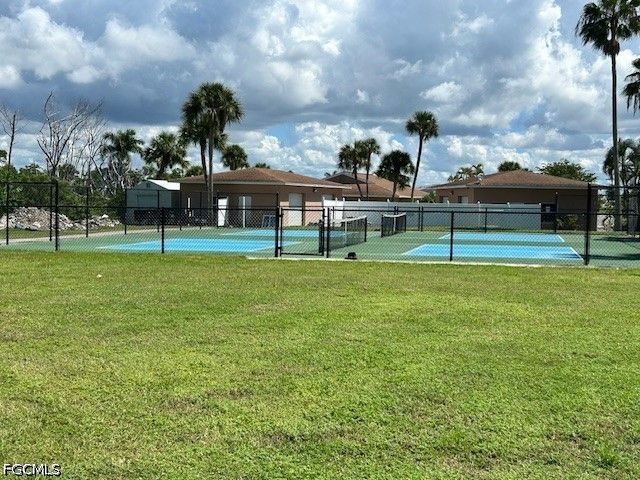 19681 Summerlin RD 256, Fort Myers, FL 33908