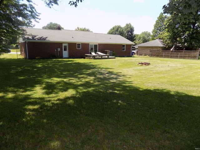 8666 Hanover Drive, Newburgh, IN 47630