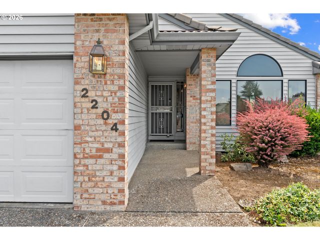 2204 Ne 158TH Ave, Portland, OR 97230