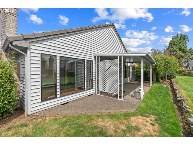 2204 Ne 158TH Ave, Portland, OR 97230
