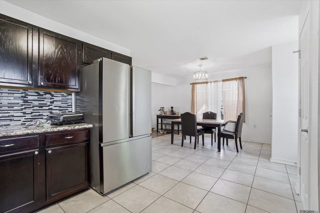 23949 Southpark Ln, Denham Springs, LA 70726