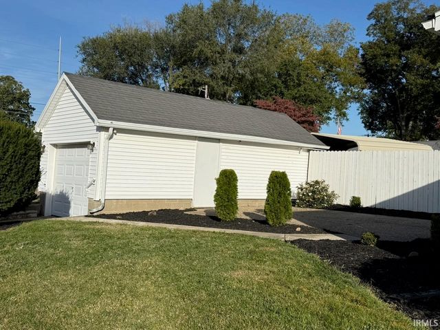 209 S Main Street, Fort Branch, IN 47648