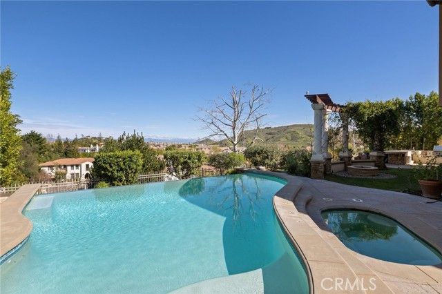 25561 Prado De Oro, Calabasas, CA 91302
