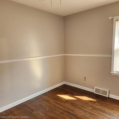 17190 Lennane Street, Redford Charter Township, MI 48240
