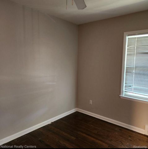 17190 Lennane Street, Redford Charter Township, MI 48240