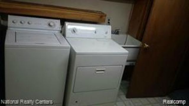 17190 Lennane Street, Redford Charter Township, MI 48240