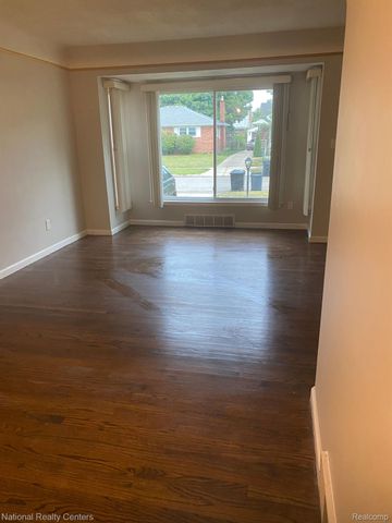 17190 Lennane Street, Redford Charter Township, MI 48240