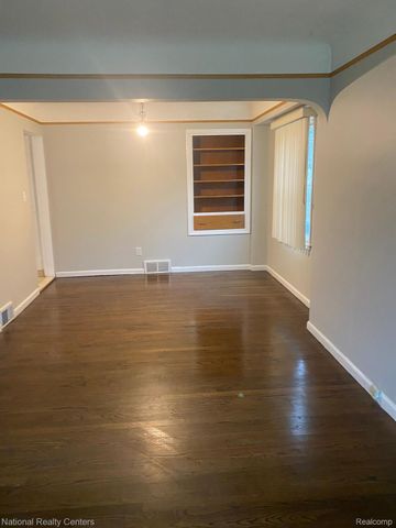 17190 Lennane Street, Redford Charter Township, MI 48240
