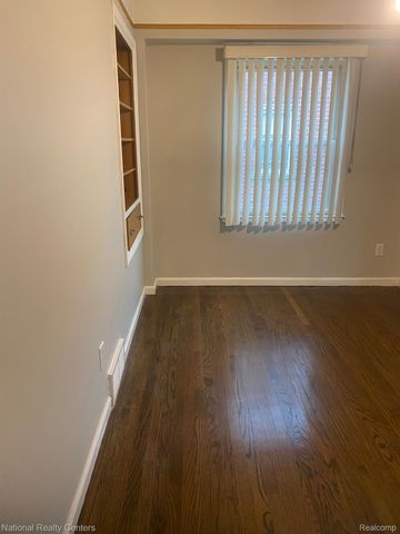 17190 Lennane Street, Redford Charter Township, MI 48240