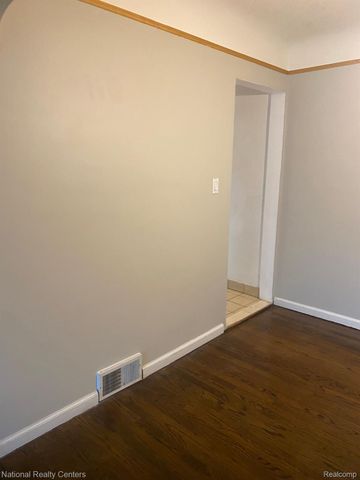 17190 Lennane Street, Redford Charter Township, MI 48240