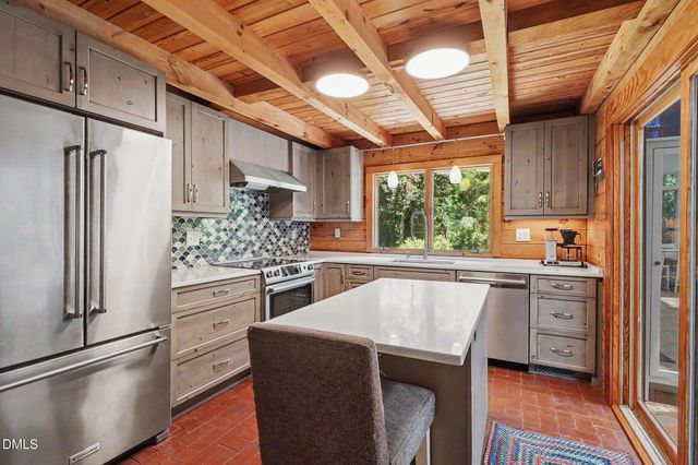 118 Crows Creek Road, Pittsboro, NC 27312
