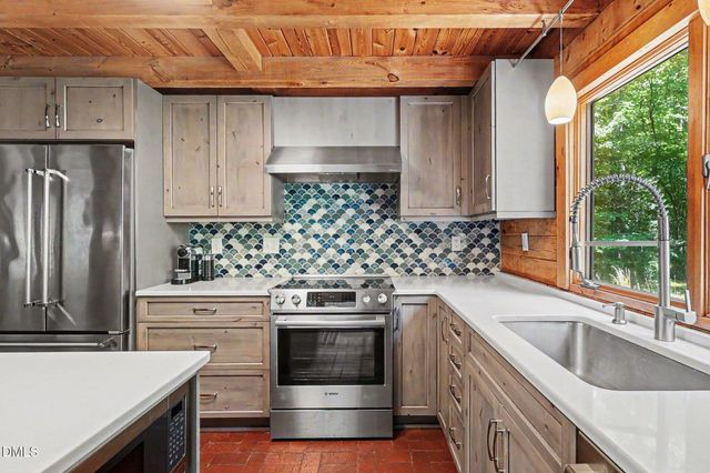 118 Crows Creek Road, Pittsboro, NC 27312