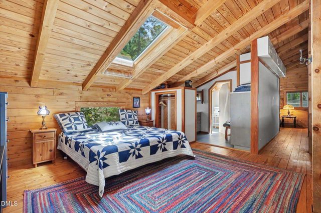 118 Crows Creek Road, Pittsboro, NC 27312