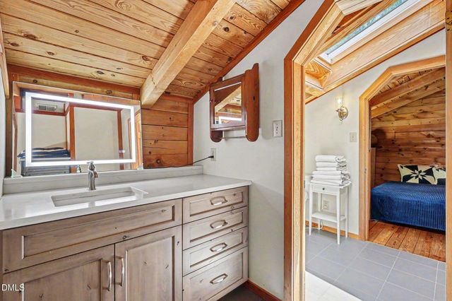 118 Crows Creek Road, Pittsboro, NC 27312