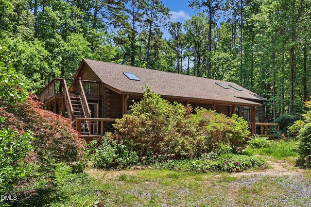118 Crows Creek Road, Pittsboro, NC 27312
