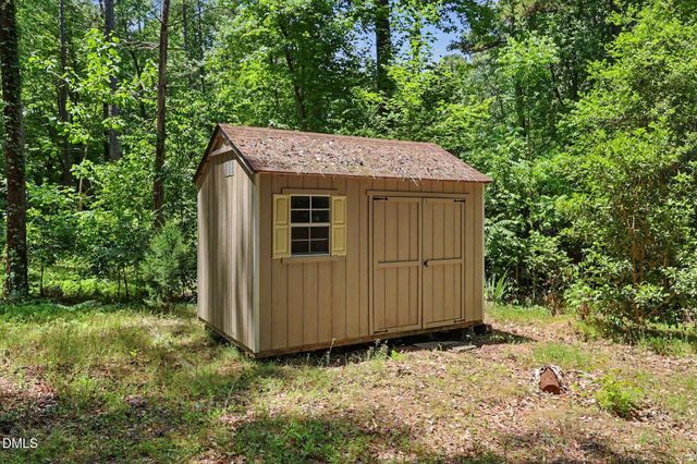 118 Crows Creek Road, Pittsboro, NC 27312