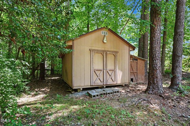 118 Crows Creek Road, Pittsboro, NC 27312