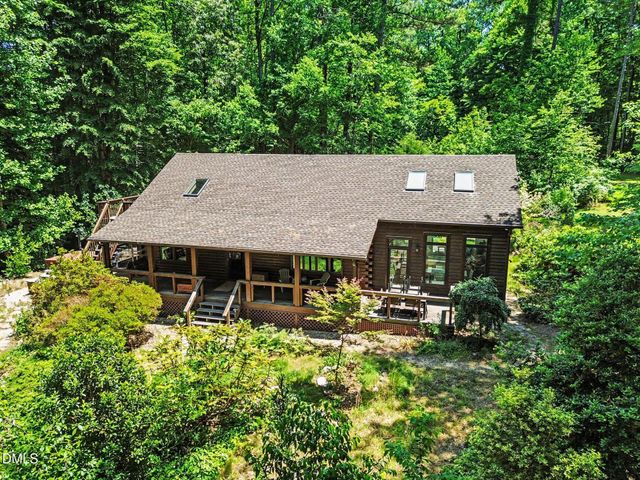 118 Crows Creek Road, Pittsboro, NC 27312