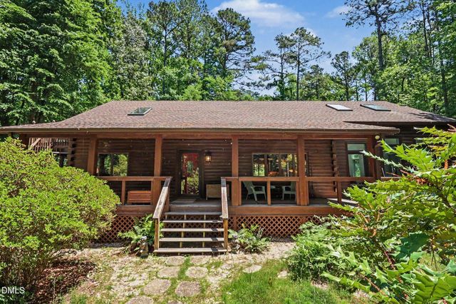 118 Crows Creek Road, Pittsboro, NC 27312
