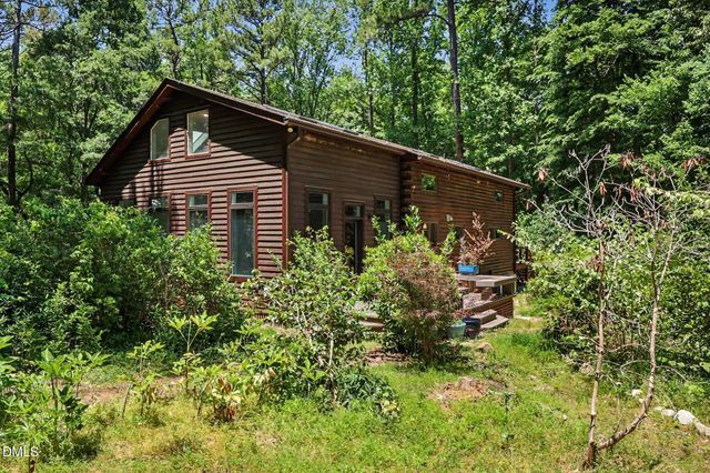 118 Crows Creek Road, Pittsboro, NC 27312
