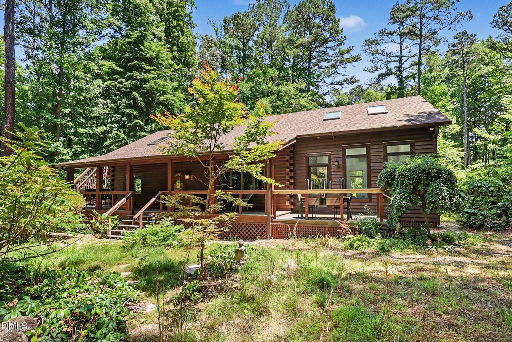 118 Crows Creek Road, Pittsboro, NC 27312