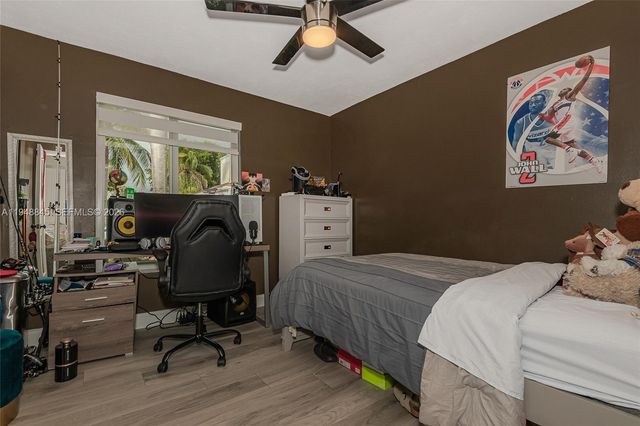 22173 SW 98th Ct, Cutler Bay, FL 33190