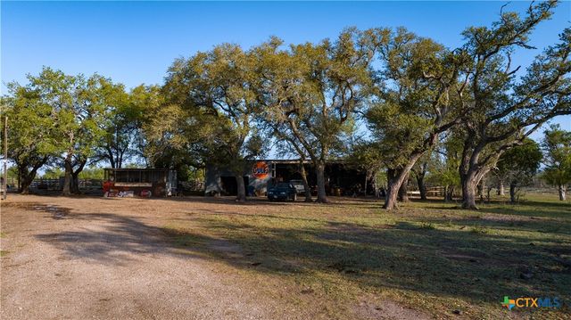 8440 State Highway 239, Goliad, TX 77963