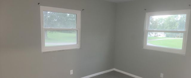 94 Hilltop Drive NE, Newark, OH 43055