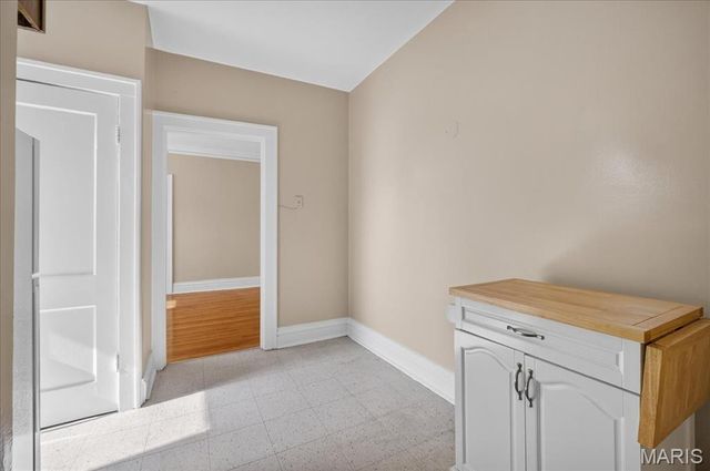 5023 Lansdowne Avenue, St Louis, MO 63109