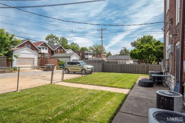 5023 Lansdowne Avenue, St Louis, MO 63109
