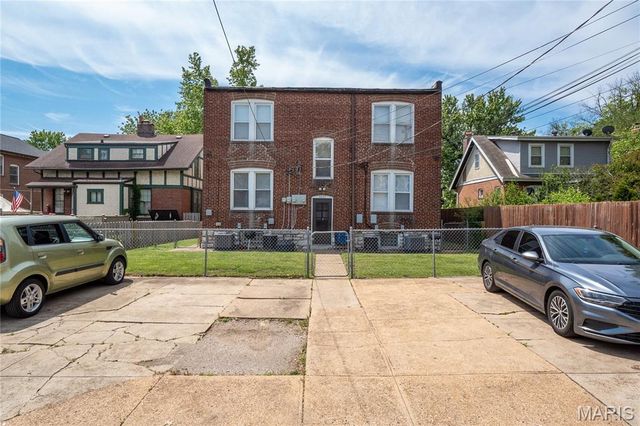 5023 Lansdowne Avenue, St Louis, MO 63109