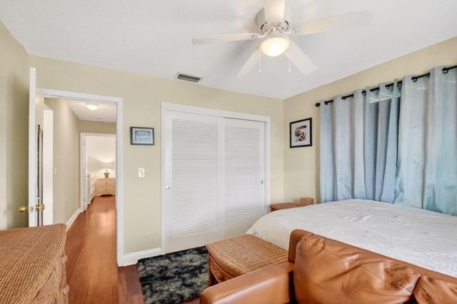 112 SW 9th Street, Boynton Beach, FL 33426